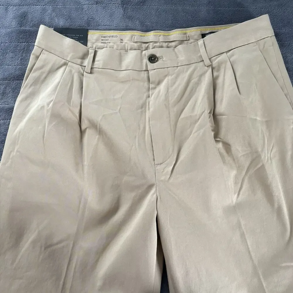 New Banana Republic Men’s Rapid Movement Chino Smithfield Pleated Size 36x30